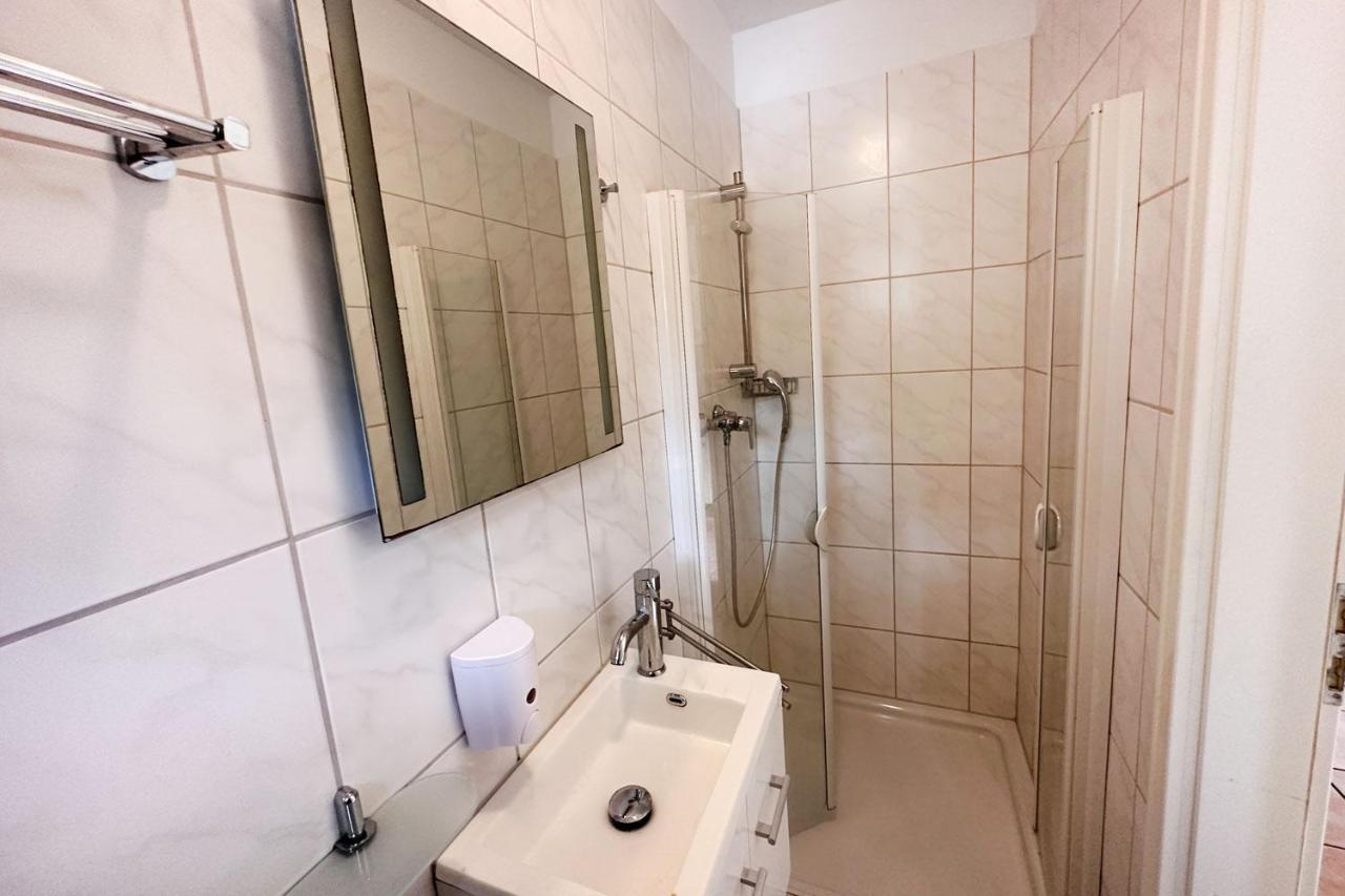 Nuessenberger Hof Apartments Кьолн Екстериор снимка