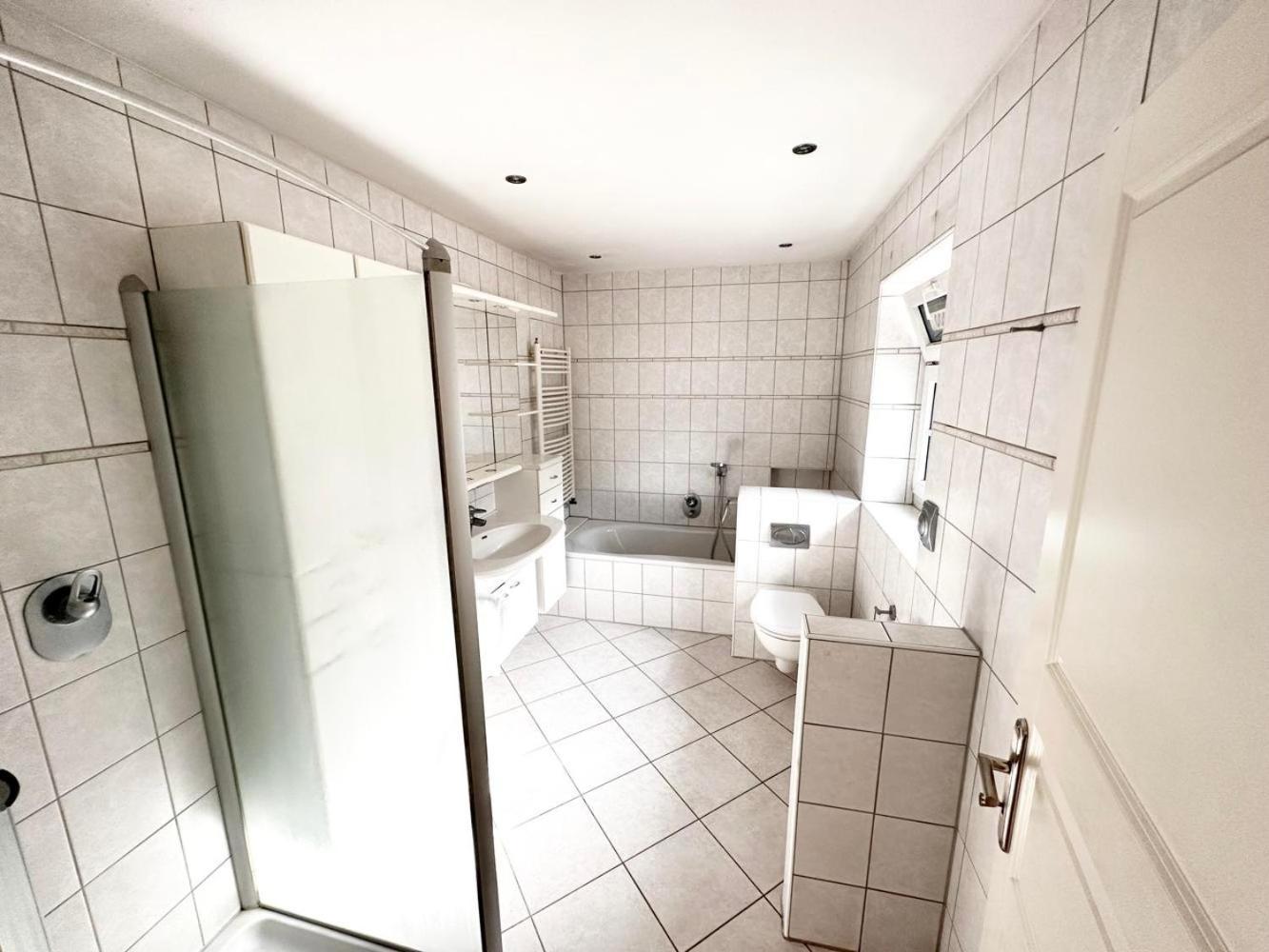 Nuessenberger Hof Apartments Кьолн Екстериор снимка